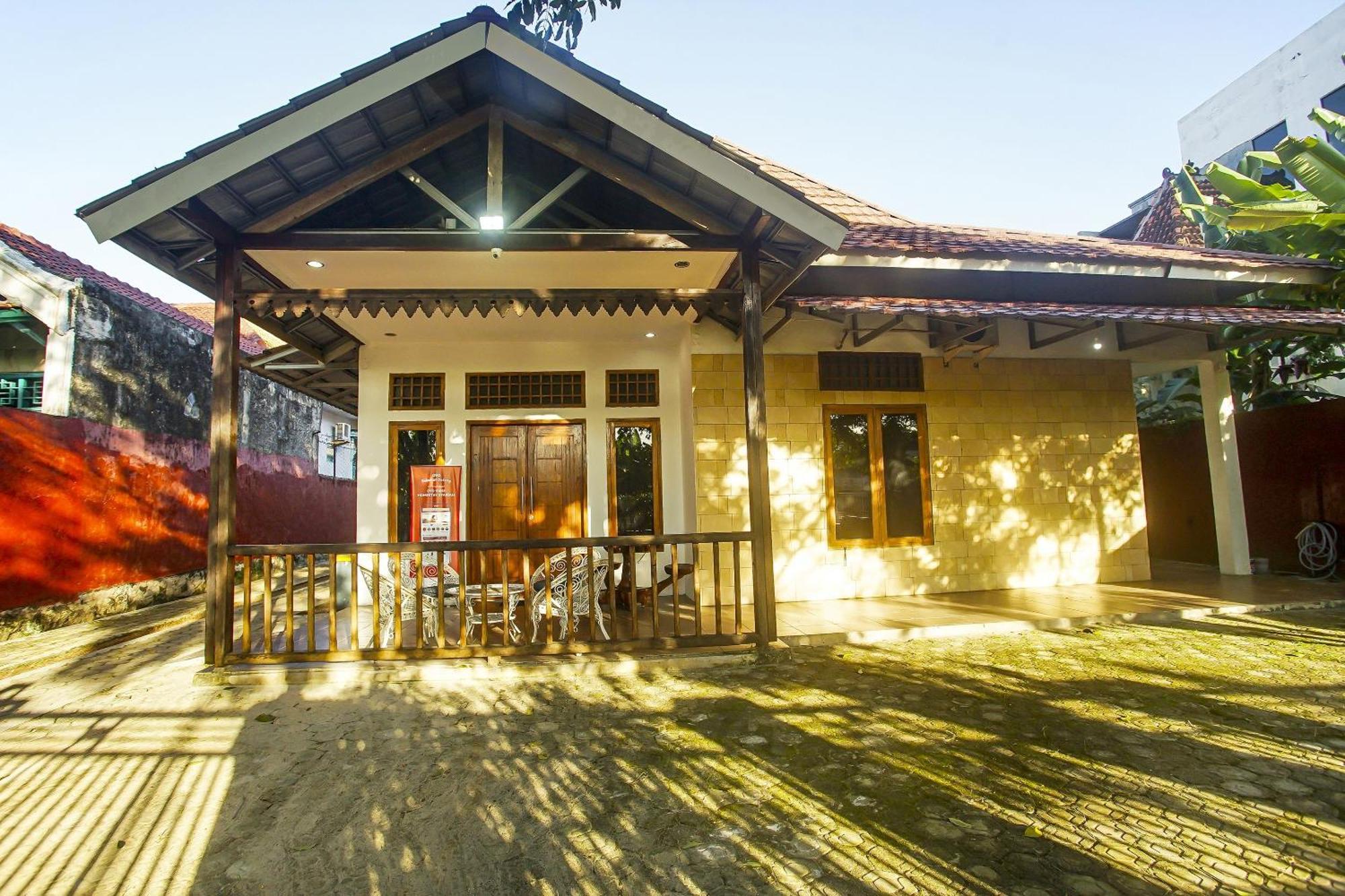 OYO 91055 Homestay Syariah Bandar Lampung Bagian luar foto