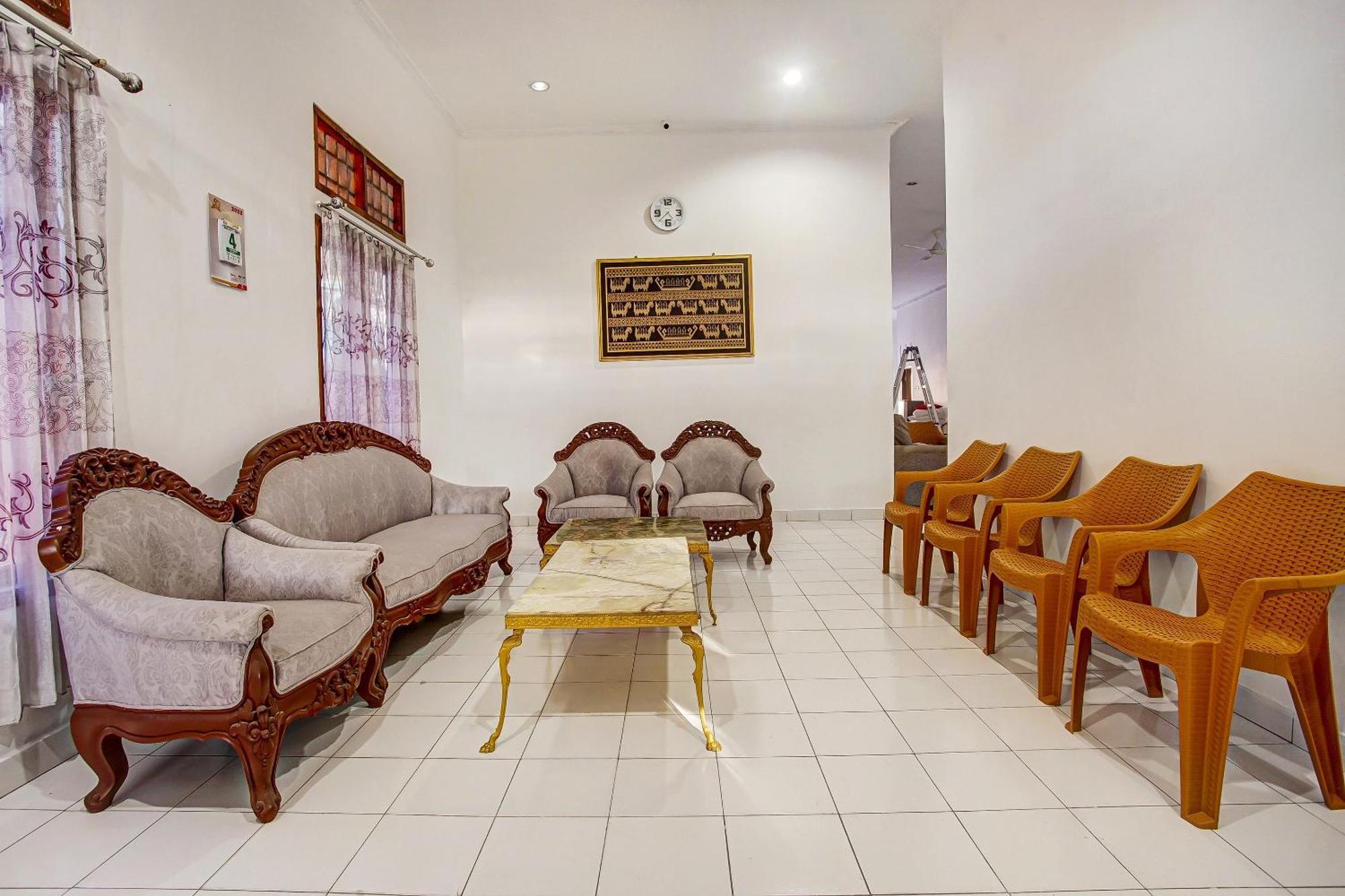 OYO 91055 Homestay Syariah Bandar Lampung Bagian luar foto